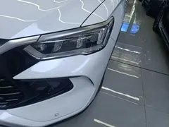 2024 BYD Song Pro Glory Edition DM-i PHEV 110km, белый — фото 24