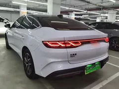 2025 BYD Qin L PHEV Smart Driving 120km, белый — фото 5