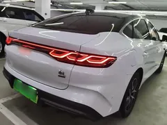2025 BYD Qin L PHEV Smart Driving 120km, белый — фото 7