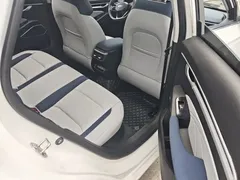 2022 Geely Emgrand 4th Gen 1.5L CVT Flagship, белый — фото 13