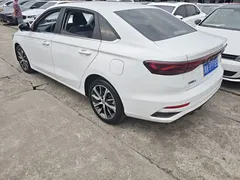 2022 Geely Emgrand 4th Gen 1.5L CVT Flagship, белый — фото 15