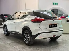 2022 Nissan Kicks 1.5L CVT XV Luxury, белый — фото 4