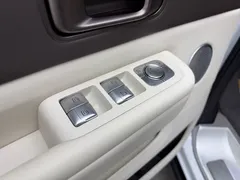 2024 Li Auto MEGA Ultra, белый — фото 19