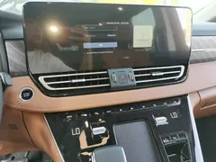 2024 Hongqi HQ9 2.0T PHEV 4WD Business — фото 13