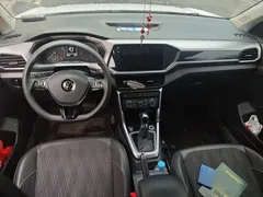 2021 Volkswagen T-Cross 1.5L AT Comfort, белый — фото 5