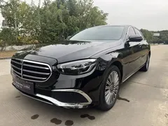 2022 Mercedes-Benz E-Class E 300 L Luxury, чёрный — фото 1