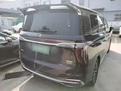 2024 Hongqi HQ9 2.0T PHEV 4WD Business — фото 7