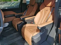 2024 Hongqi HQ9 2.0T PHEV 4WD Business — фото 17
