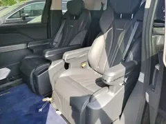 2024 Hongqi HQ9 2.0T PHEV 4WD Business — фото 17