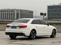 2022 Audi A4L 40 TFSI Fashion Dynamic, белый — фото 12