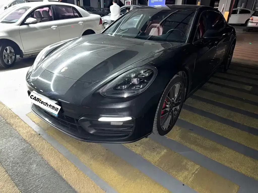 2022 Porsche Panamera Executive Long 2.9T