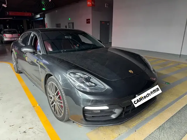 2022 Porsche Panamera Executive Long 2.9T