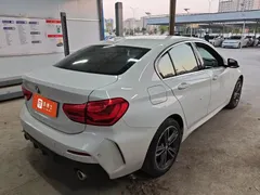 2022 BMW 1 Series 120i M Sport, белый — фото 4