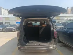 2024 Hongqi HQ9 2.0T PHEV 4WD Business — фото 19