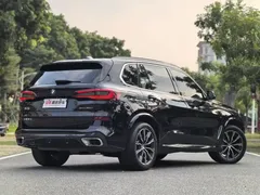 2022 BMW X5 30Li M Sport Package, чёрный — фото 3