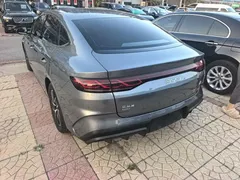 2024 BYD Qin L PHEV 80km Exceed — фото 4