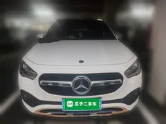 2022 Mercedes-Benz GLA 180, белый — фото 2