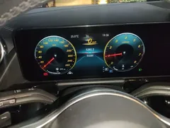 2022 Mercedes-Benz GLA 180, белый — фото 13