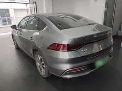 2024 BYD Qin PLUS Honor DM-i PHEV 55km Leading — фото 5