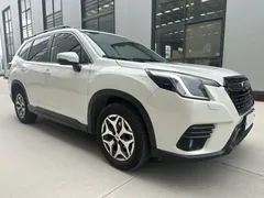 2021 Subaru Forester 2.0i Luxury, белый — фото 3