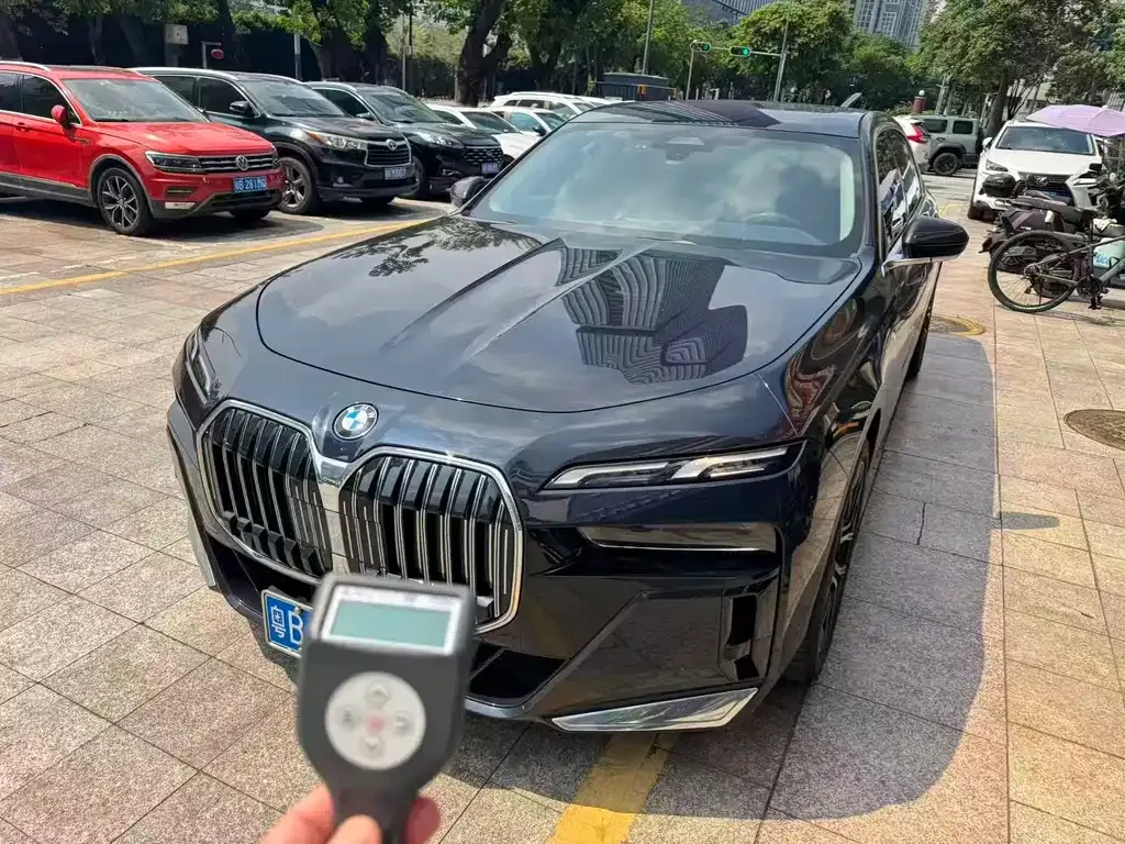 2023 BMW 7 Series 735Li M Sport Package