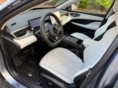 2025 BYD Seal 05 PHEV 120KM Smart Driving Flagship — фото 9