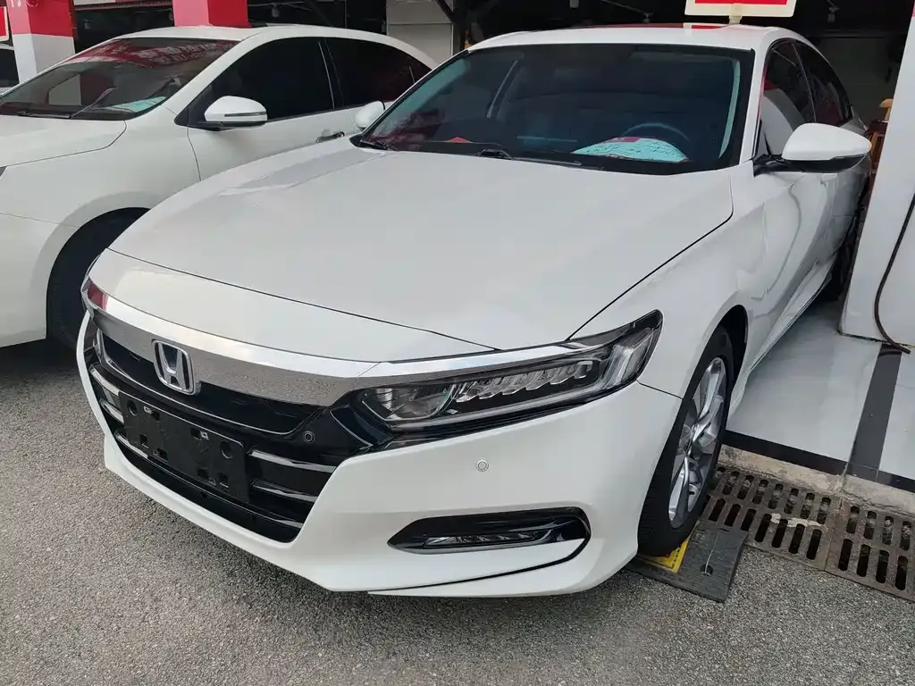 2018 Honda Accord 260TURBO Elite