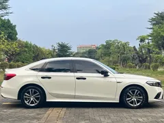2023 Honda Civic 240TURBO CVT, белый — фото 4