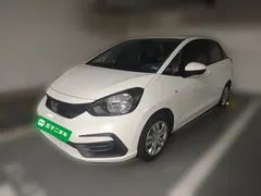 2021 Honda Fit 1.5L CVT, белый — фото 1