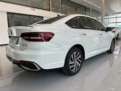 2023 Volkswagen Lavida 280TSI DSG Xingkong Manyi, белый — фото 5