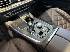 2022 BMW X5 30Li Premium M Sport Package, чёрный — фото 8