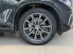 2022 BMW X5 30Li Premium M Sport Package, чёрный — фото 22