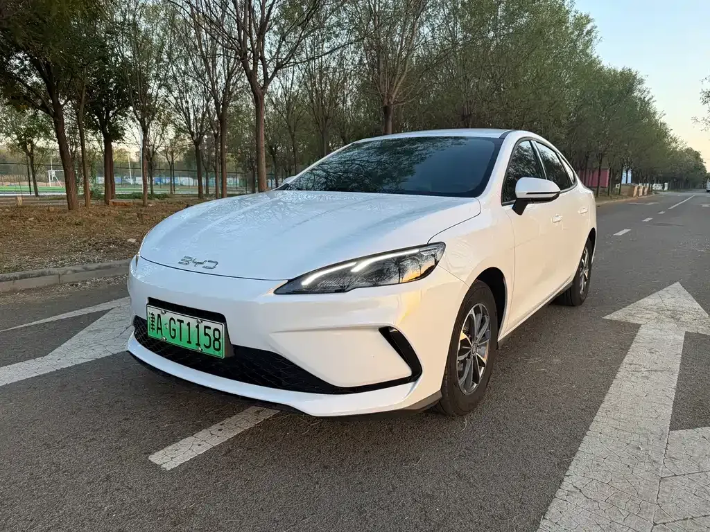 2025 BYD Seal 05 PHEV DM-i Smart Drive 55km Luxury