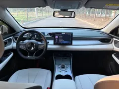 2025 BYD Seal 05 PHEV DM-i Smart Drive 55km Luxury, белый — фото 8