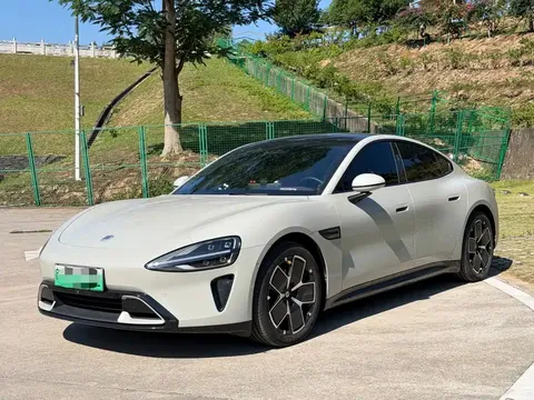 2024 Xiaomi SU7 RWD Long Range Smart Driving
