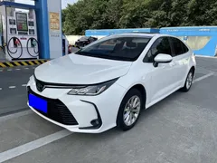 2021 Toyota Corolla 1.2T S-CVT Elite Plus, белый — фото 1