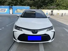 2021 Toyota Corolla 1.2T S-CVT Elite Plus, белый — фото 2