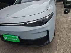 2026 Leapmotor C16 EV 580 Premium 6-seat — фото 24