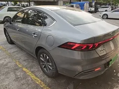 2023 BYD Qin PLUS Champion DM-i PHEV 55KM Leading — фото 5