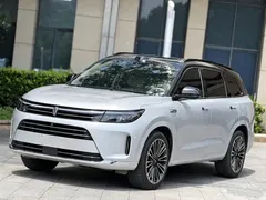2024 Aito M7 1.5T 4WD Max 6-seat — фото 1