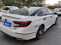 2023 Honda Accord 260TURBO Excellence, белый — фото 3