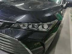 2019 Toyota Avalon 2.0L Luxury, чёрный — фото 5