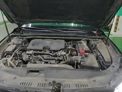 2019 Toyota Avalon 2.0L Luxury, чёрный — фото 10