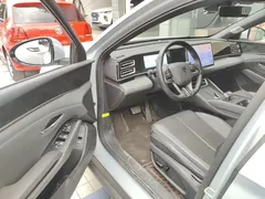 2024 BYD Qin L PHEV 80km Exceed, синий — фото 16