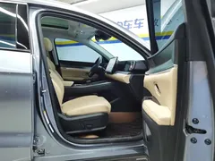 2025 BYD Song Pro 2nd Gen DM-i PHEV 115km Excellence — фото 8