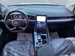 2021 Hyundai Custo 380TGDi LUX Premium, белый — фото 5