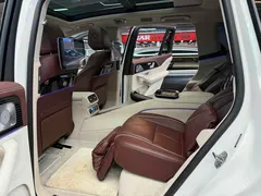 2021 Mercedes-Benz Maybach GLS 600 4MATIC, белый — фото 10