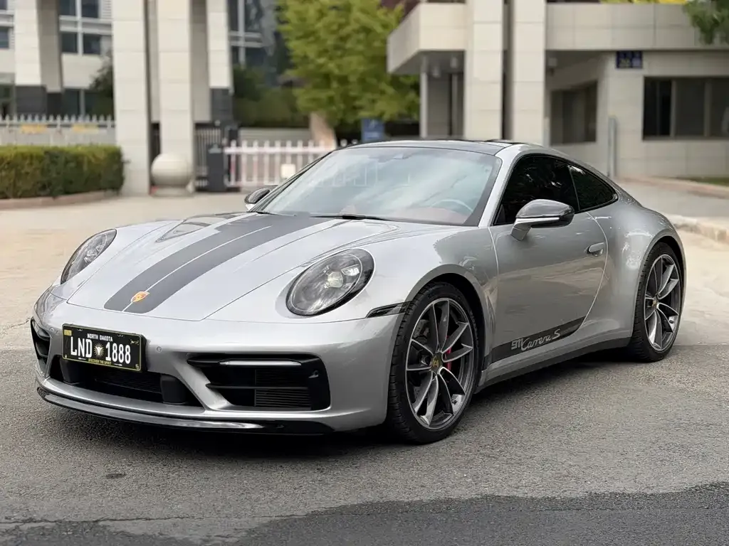 2022 Porsche 911 Carrera S 3.0T