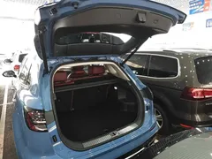 2023 Hongqi HS5 2.0T 4WD Pro, синий — фото 19