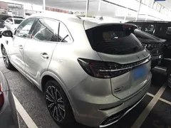 2023 Hongqi HS5 2.0T 4WD Pro — фото 5